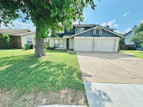 1002 Ridgemont St, Round Rock, TX, 78664-6632 | Card Image