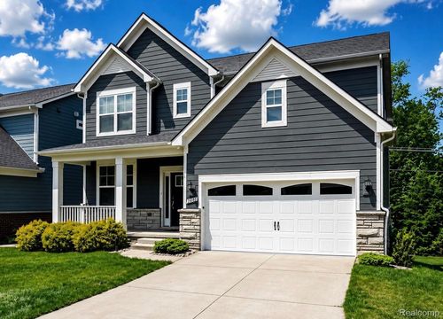 31065 Tremont Ln, Franklin, MI, 48025-5101 | Card Image