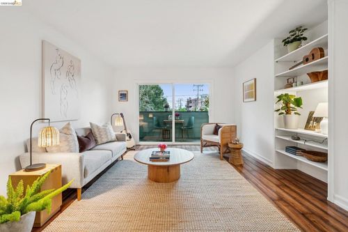 301-199 Montecito Ave, Oakland, CA, 94610 | Card Image