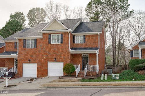 105 Tuska Hills Dr, Holly Springs, NC, 27540-8408 | Card Image