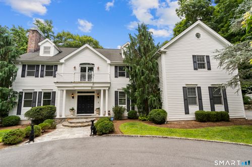 32 Bernhard Dr, Weston, CT, 06883-1963 | Card Image