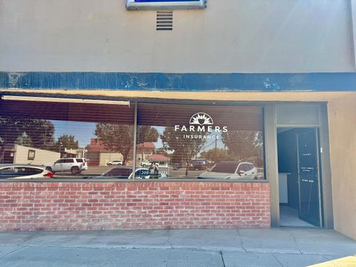 286 5th St, Gustine, CA, 95322-1127 | Card Image