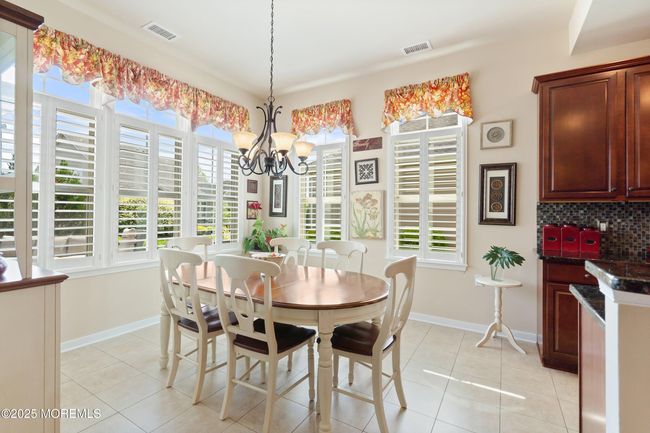 19 E Francesa Ct, Home with 3 bedrooms, 3 bathrooms and null parking in Farmingdale NJ | Image 16
