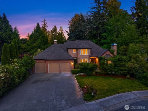 22213 Ne 31st Street, Sammamish, WA, 98074 | Card Image