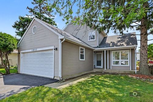 1841 Grosse Pointe Cir, Hanover Park, IL, 60133-6723 | Card Image