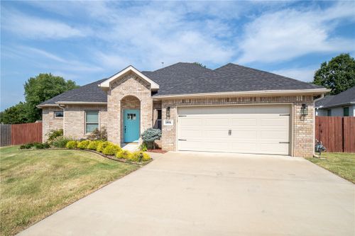 1901 Woodhause Circle, Pea Ridge, AR, 72751 | Card Image