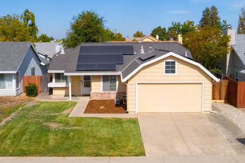 8217 Auberry Drive, Sacramento, CA, 95828 | Card Image