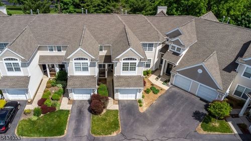 1274 Fairview Cir, Stewartsville, NJ, 08886-2924 | Card Image