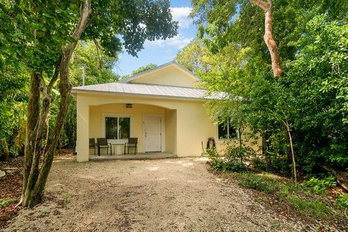 13 Bonita Ave, Key Largo, FL, 33037-2925 | Card Image