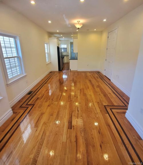 1-8540 76th St, Woodhaven, NY, 11421-1003 | Card Image