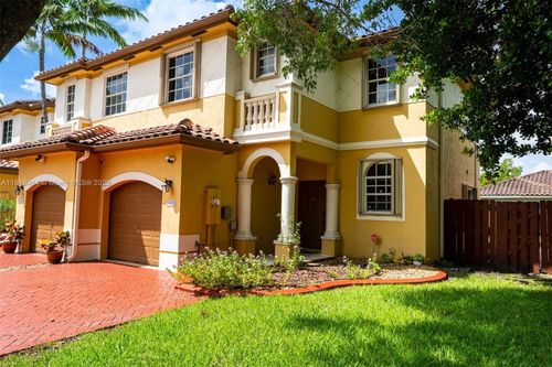 5000 Sw 136th Ave, Miramar, FL, 33027-5927 | Card Image