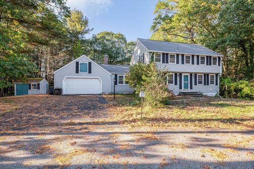 15 Wagontrail Road, Chelmsford, MA, 01824 | Card Image