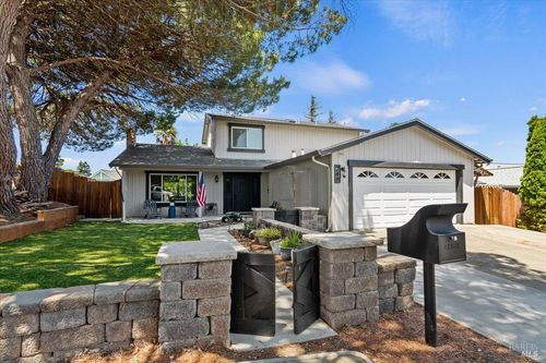 248 Essex Way, Benicia, CA, 94510-1526 | Card Image