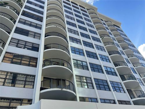 ph1c-66 Valencia Ave, Coral Gables, FL, 33134-6101 | Card Image