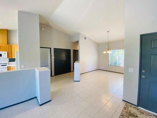 230 Strada Fortuna, Palm Desert, CA, 92260-1801 | Card Image