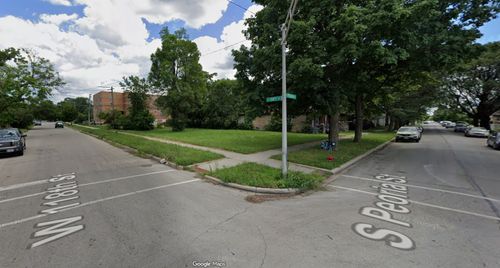 11801 S Peoria Street, Chicago, IL, 60643 | Card Image