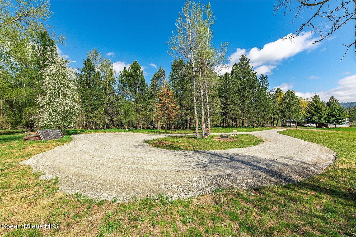 Land in Cataldo 4