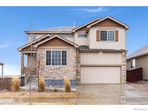 1787 Long Shadow Dr, Windsor, CO, 80550-3632 | Card Image
