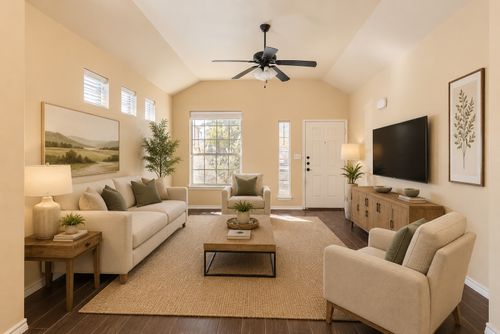 107 Creekside Villa Dr, Kyle, TX, 78640-6440 | Card Image