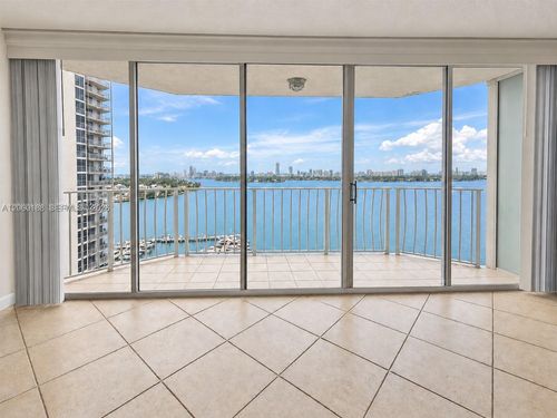 1807-7601 E Treasure Dr, North Bay Village, FL, 33141-4366 | Card Image
