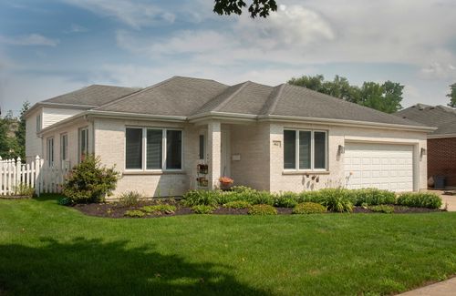 4611 Arthur Ave, Brookfield, IL, 60513-2323 | Card Image