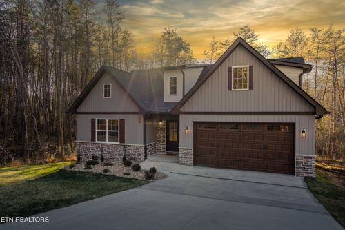 104 Elohi Ln, Loudon, TN, 37774-6916 | Card Image