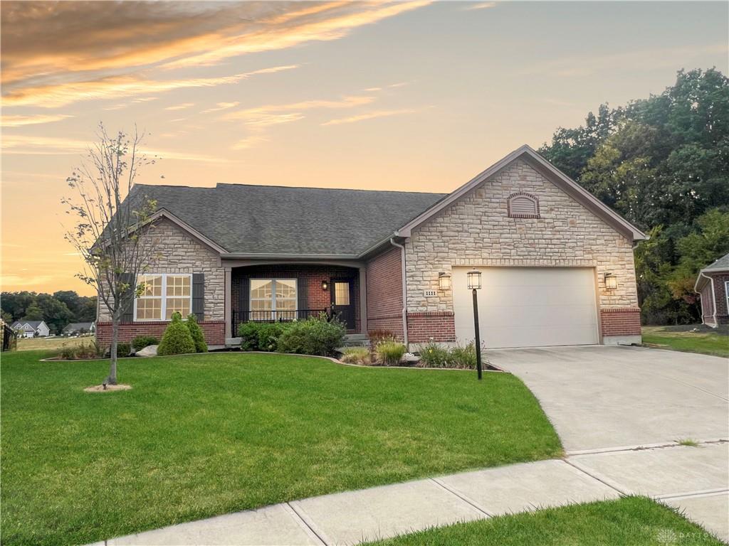 Chambrey Ct, Centerville, OH 45458