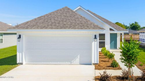 8351 Park Place Dr, Panama City, FL, 32404-2272 | Card Image