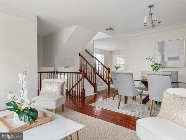 42241 Violet Mist Ter, Townhouse with 4 bedrooms, 4 bathrooms and null parking in BRAMBLETON VA | Image 5