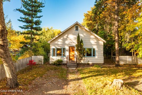 306 Washington St, Dover, ID, 83825-6101 | Card Image