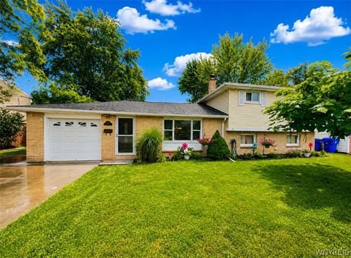 53 Fieldcrest Ct, West Seneca, NY, 14224-3825 | Card Image