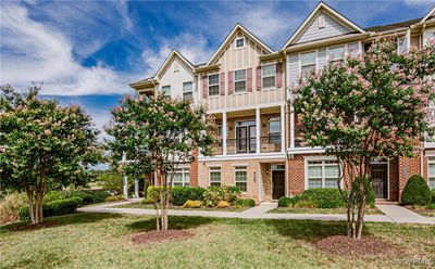 10954 Parkshire Lane, Townhouse with 3 bedrooms, 3 bathrooms and null parking in Glen Allen VA | Image 1