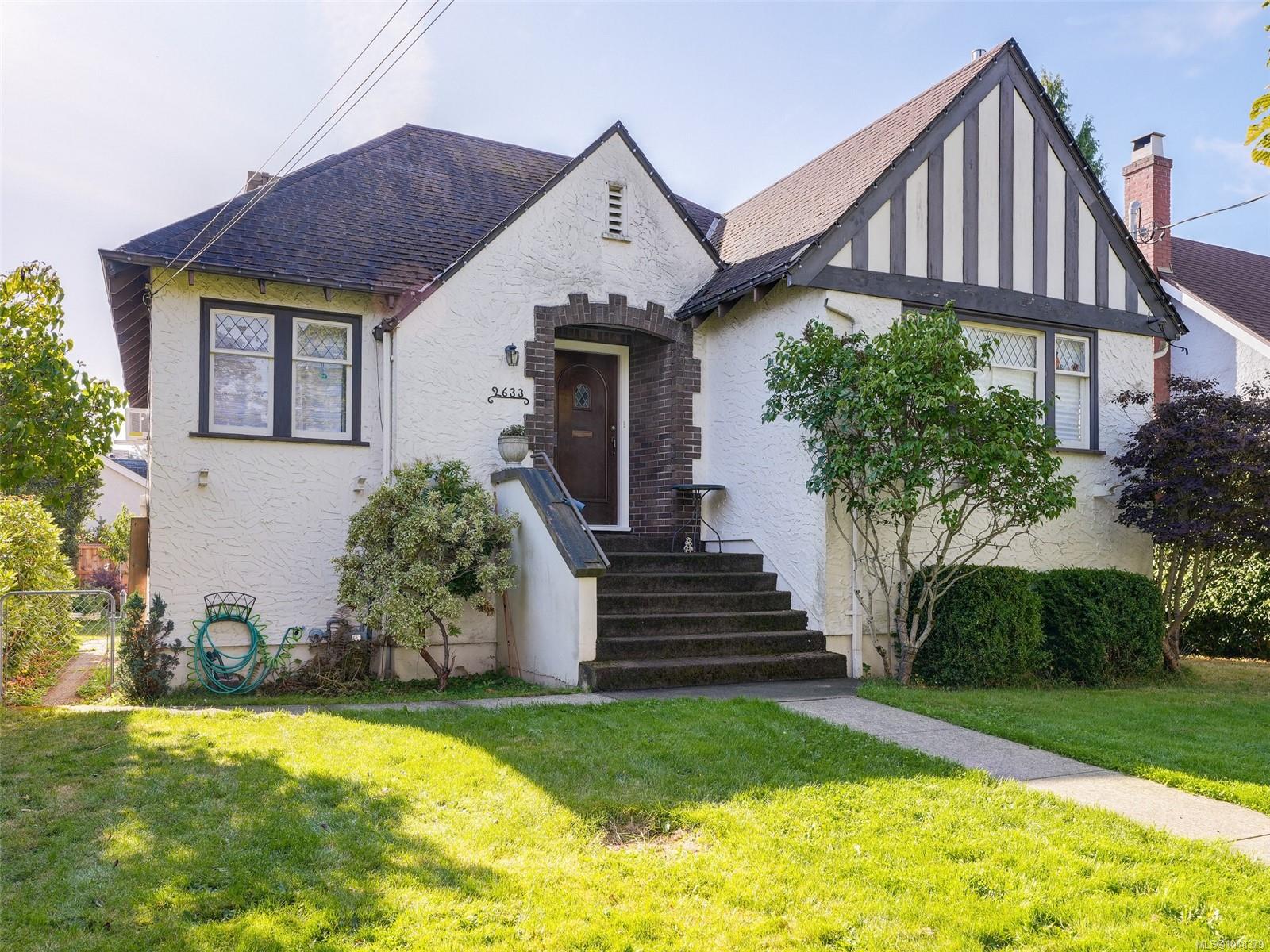 2633 Orchard Ave, For Sale in Victoria - eXp Realty