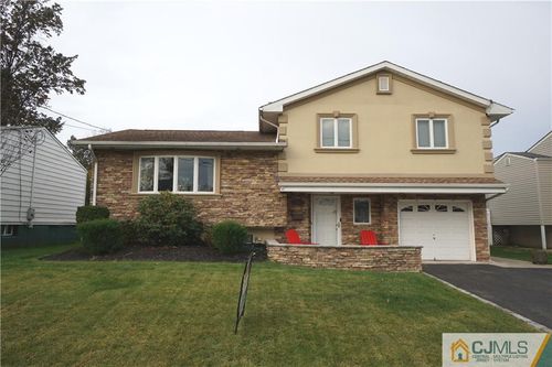 51 Roosevelt Ave, Colonia, NJ, 07067-2215 | Card Image
