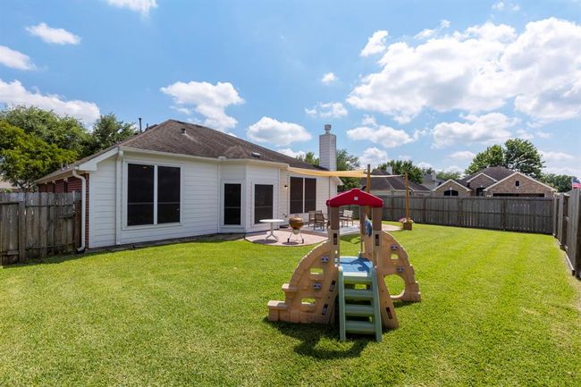 4613 Meridian Park Dr, House other with 3 bedrooms, 2 bathrooms and 2 parking in Pearland TX | Image 34