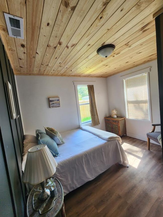 Master bedroom | Image 16
