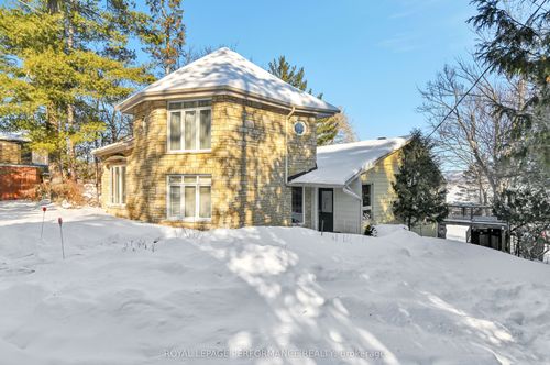 4004 Armitage Ave, Dunrobin, ON, K0A1T0 | Card Image