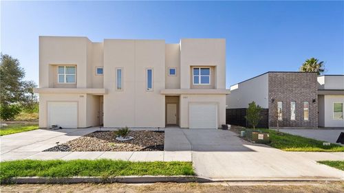 1707 W B St, Mission, TX, 78572-0076 | Card Image