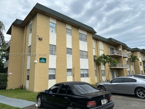 2r-5400 Sw 77th Ct, Miami, FL, 33155-4372 | Card Image