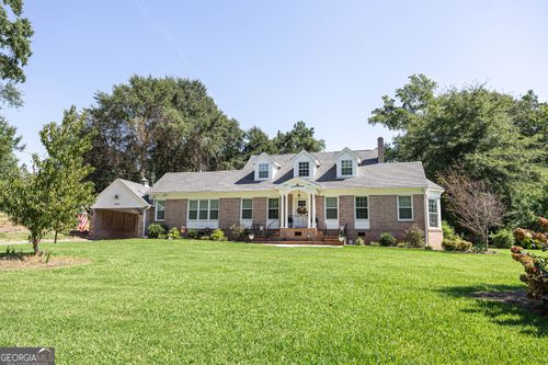 6102 26th Ave, Valley, AL, 36854-4151 | Card Image