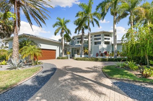 831 Caxambas Dr, MARCO ISLAND, FL, 34145-5909 | Card Image