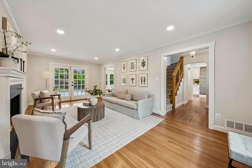 3801 Lorcom Ln, ARLINGTON, VA, 22207-5127 | Card Image