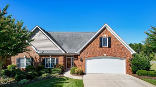 107 Sunny Pl, Reidsville, NC, 27320-6755 | Card Image