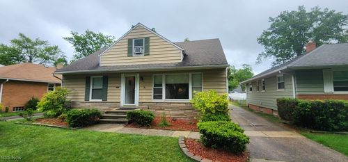 963 Chelston Rd, South Euclid, OH, 44121-3433 | Card Image