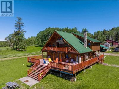 7915 Machete Lake Rd, House other with 4 bedrooms, 4 bathrooms and null parking in Bridge Lake BC | Image 1