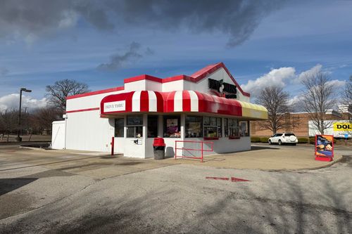 104 N Bradford Lane, Georgetown, KY, 40324 | Card Image