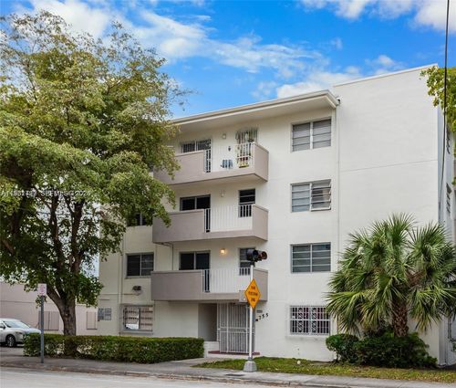 6-755 Sw 6th St, Miami, FL, 33130-2626 | Card Image