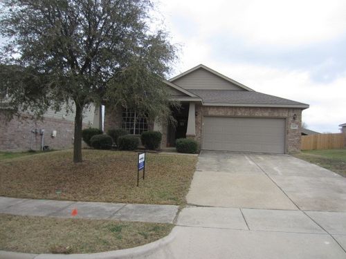 1227 Eagles Nest Trl, Krum, TX, 76249-7524 | Card Image