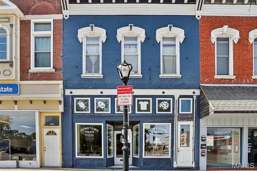 421 N State St, Litchfield, IL, 62056-2038 | Card Image