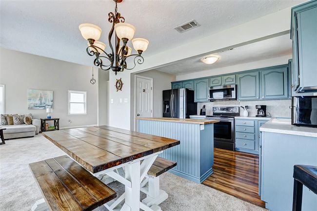 1547 John St, House other with 3 bedrooms, 2 bathrooms and 1 parking in San Leon TX | Image 12